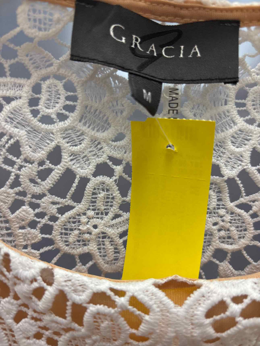 Garcia Size M White Lace Preloved Blouse LS