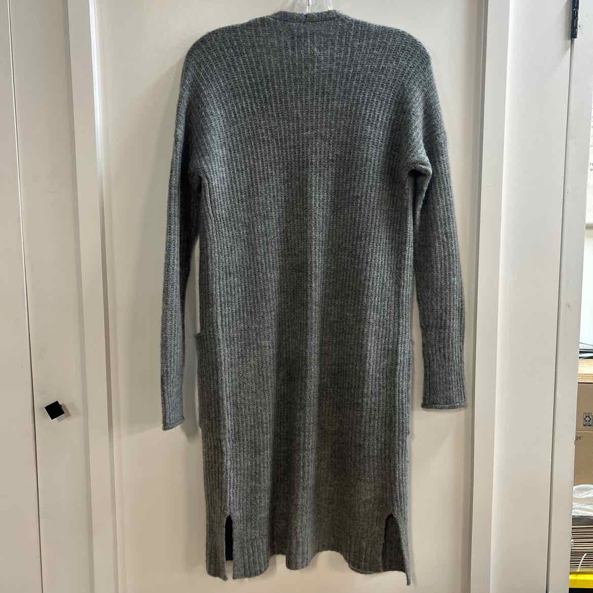 Abercrombie Size XS Gray Knit Preloved Duster