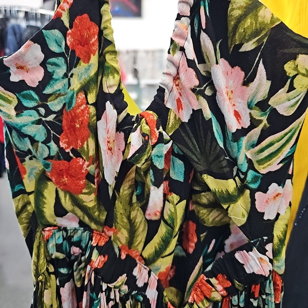 Jessica Simpson Size S Black Dress