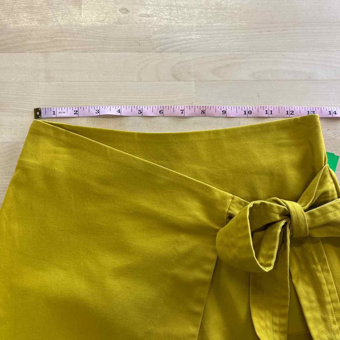 Halogen Size 2 Green Preloved Skirt