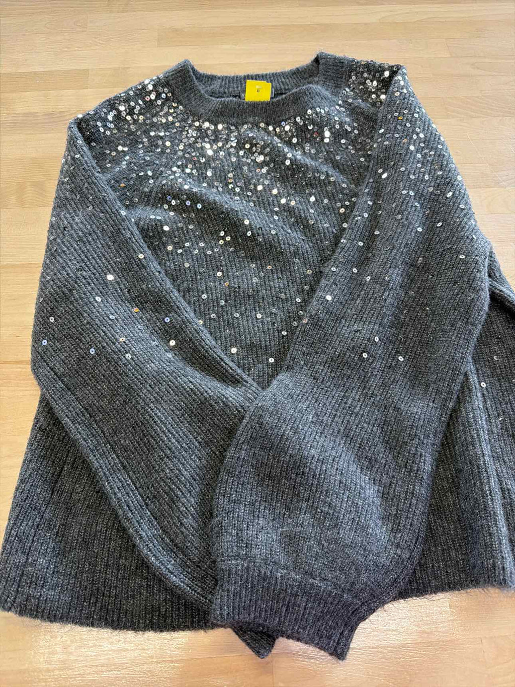 Vince Camuto Size M Gray Sweater