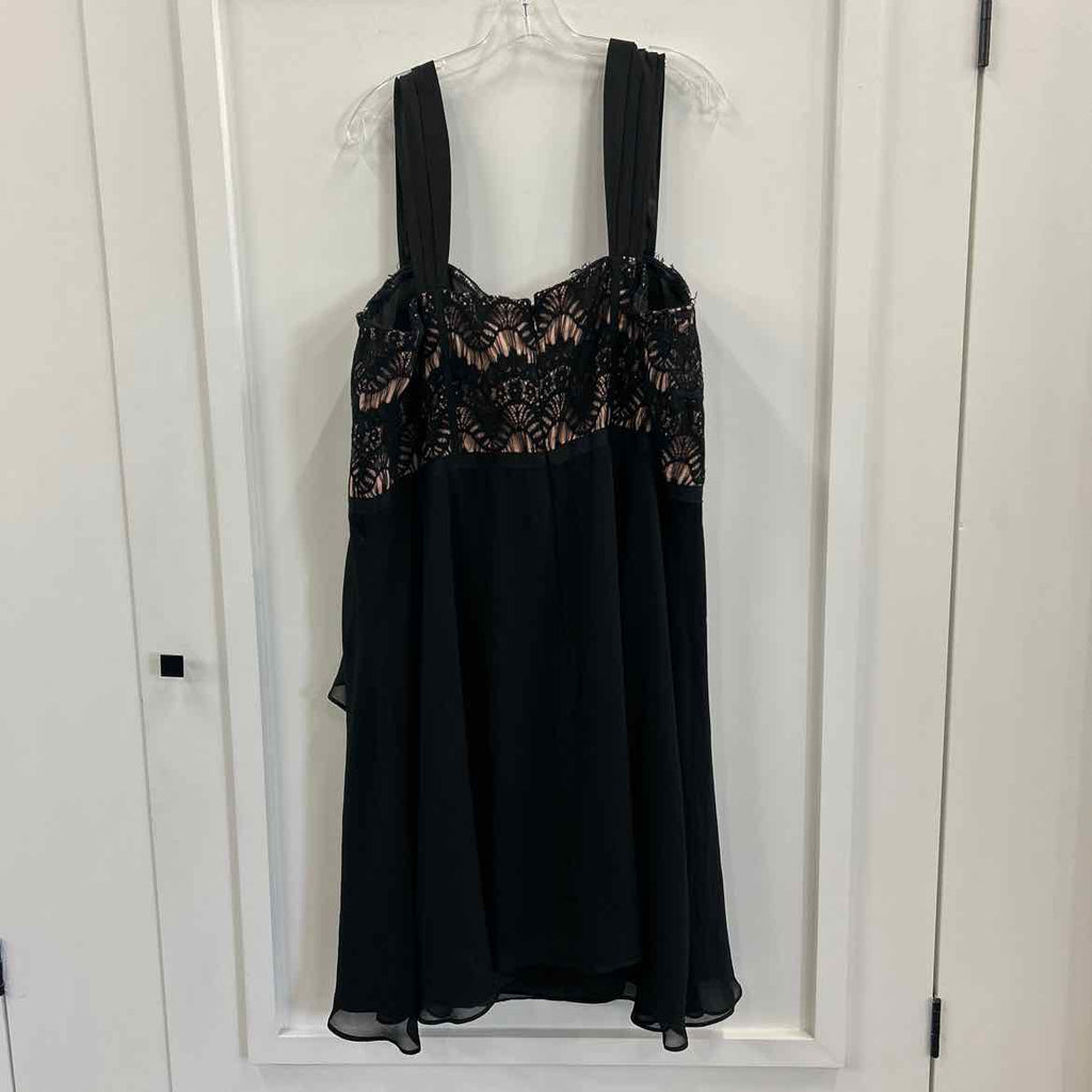 City Chic Size XL Black Preloved Dress
