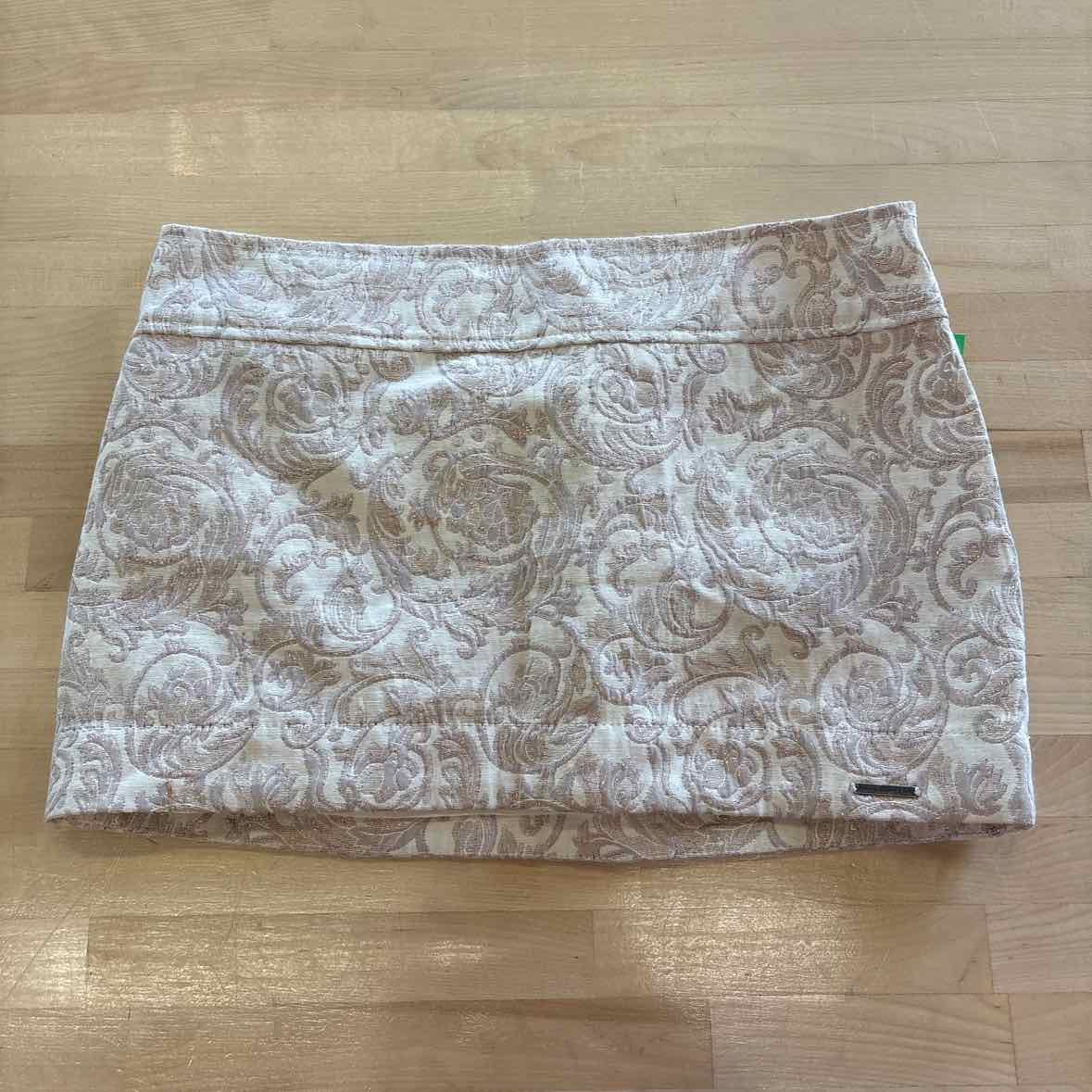 Abercrombie & Fitch Size 0 Beige Pink Preloved Skirt