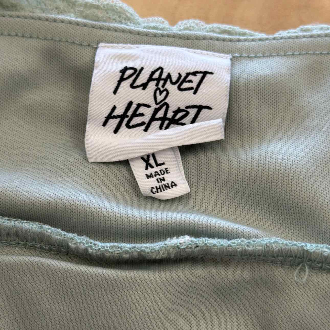 Planet Heart Size XL Lace Handkerchief-Hem Skirt - Aqua Grey