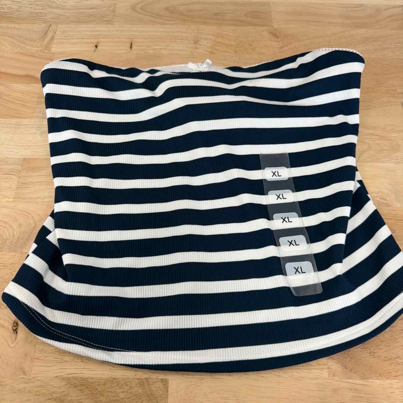 Just Polly Size XL Printed Tube Top