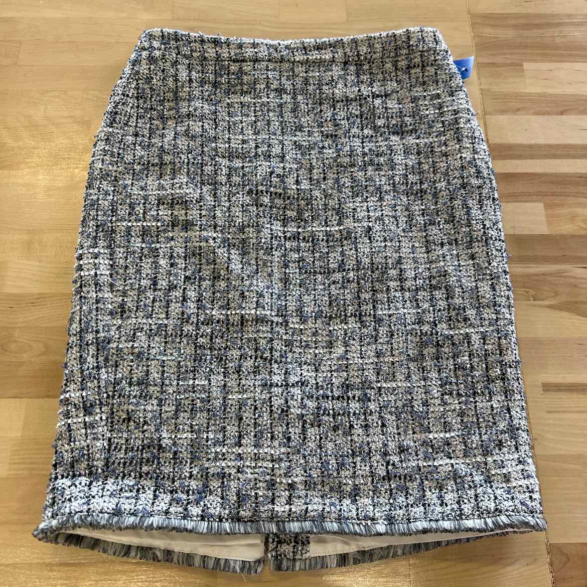 Ann Taylor Size 4 Blue Skirt