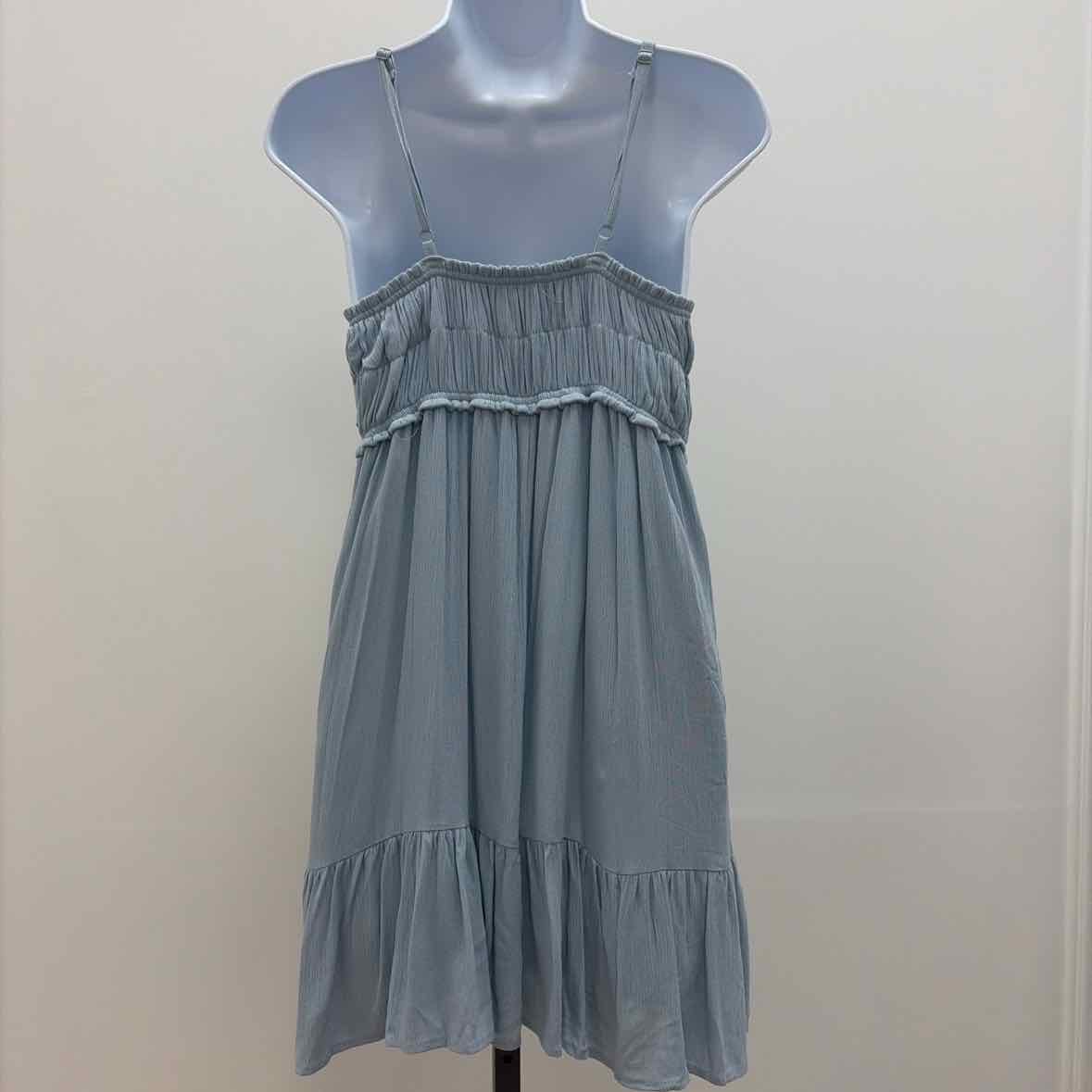 Madden Girl Size L Blue Knit New Dress