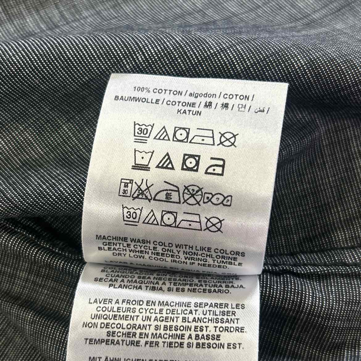 G by Guess Size M Gray/Black Preloved MENS Button Down Shirt