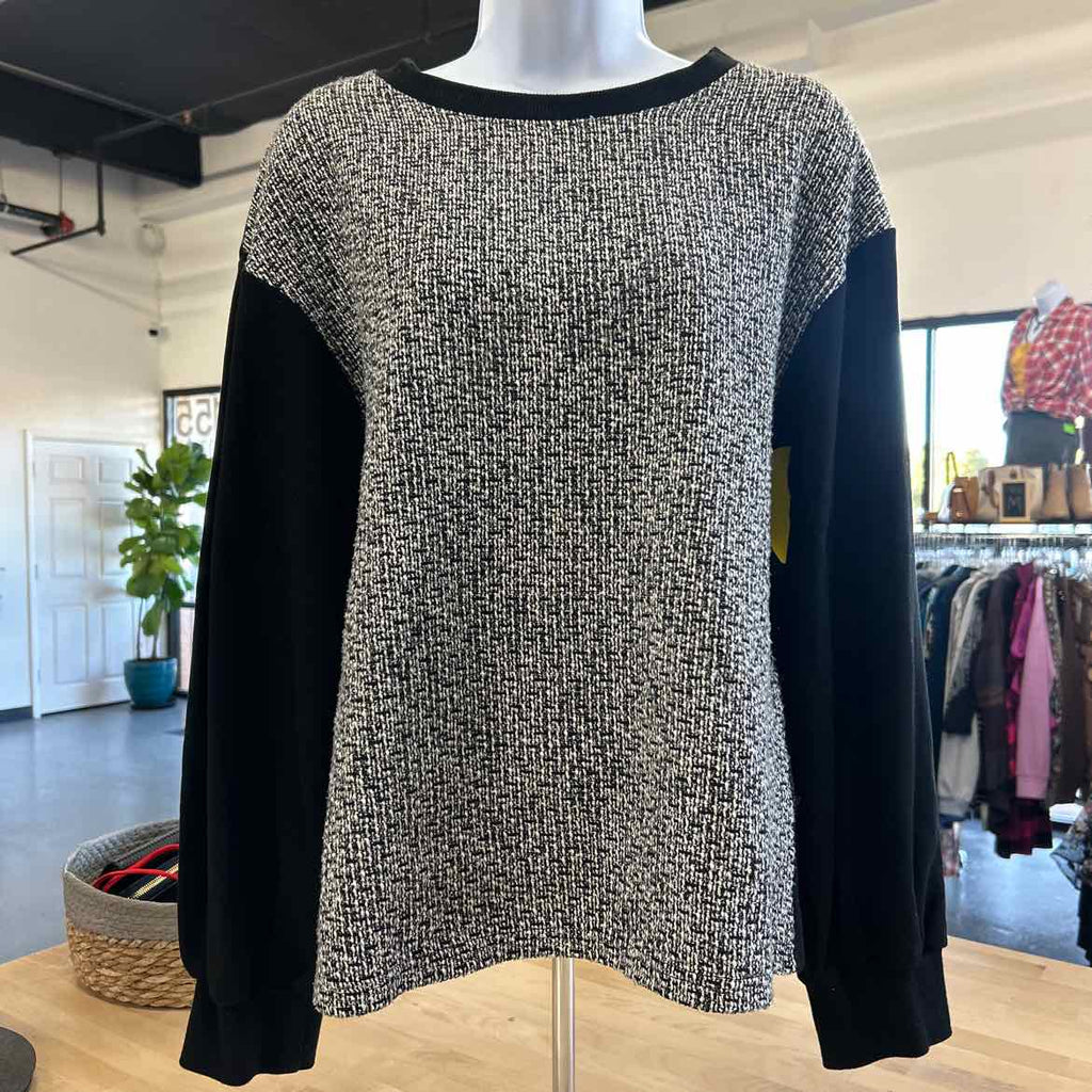 Syn Burches Size S Black Sweatshirt