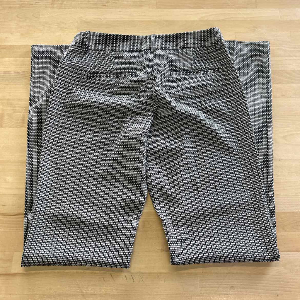 Express Size 0 Black/White Preloved Pants