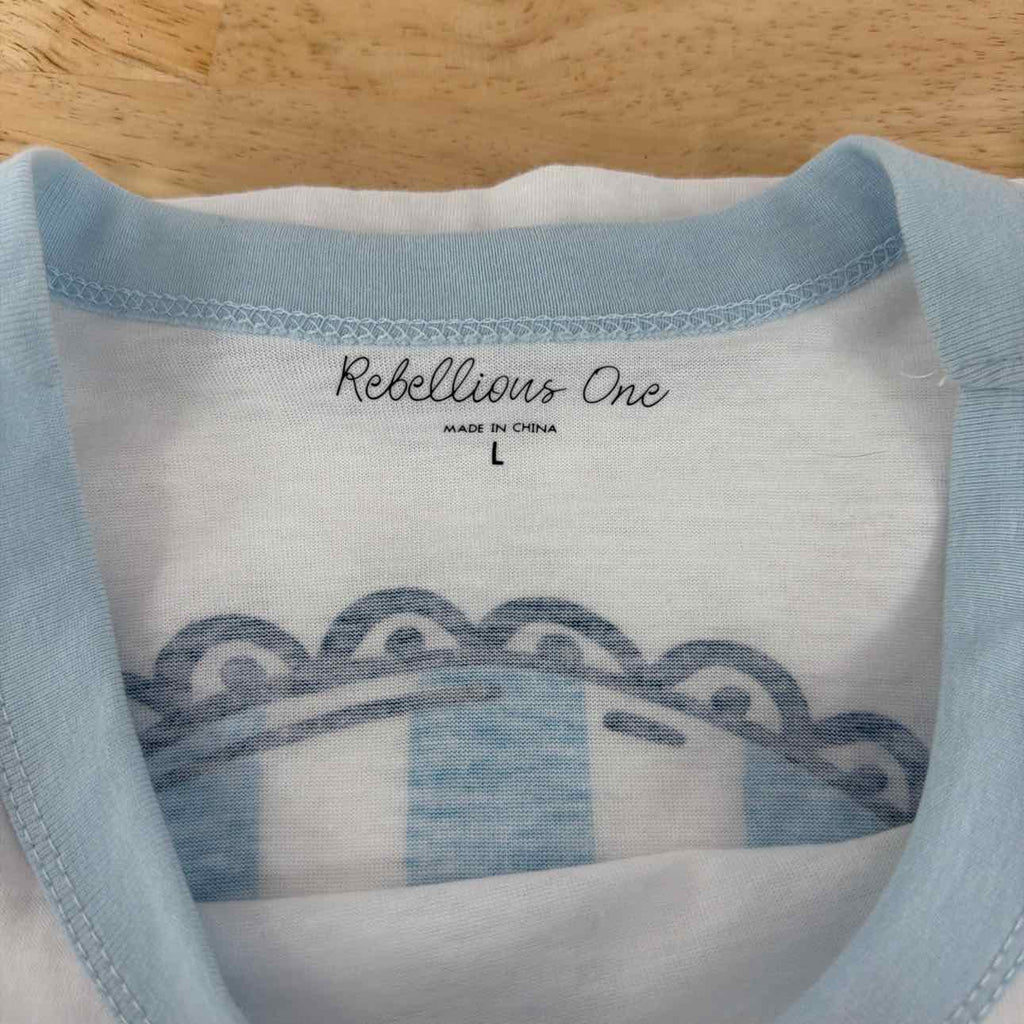 Rebellious One Size L Orange Graphic Short-Sleeve T-Shirt - White/Baby Blue