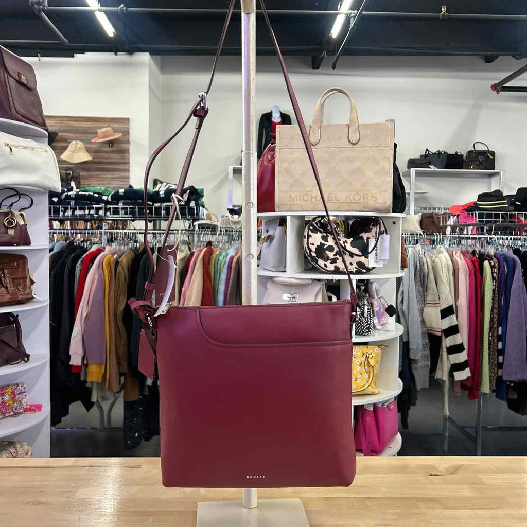 Radley London Pockets Small Leather Zip Top Carmine