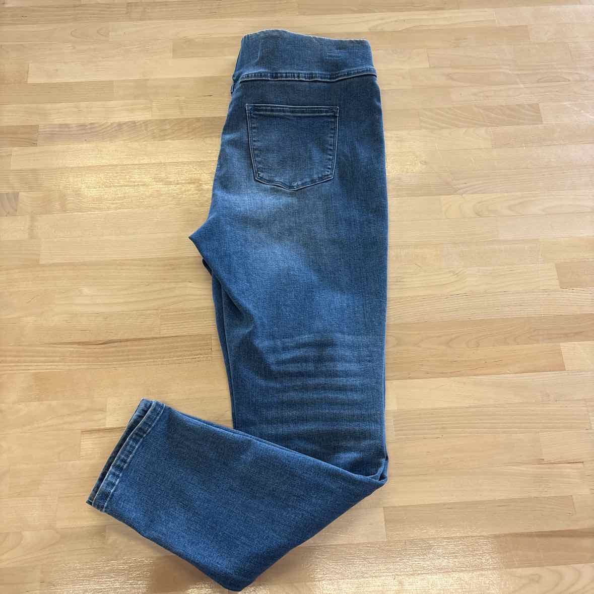 Soft Surroundings Size M Blue Denim Jeans