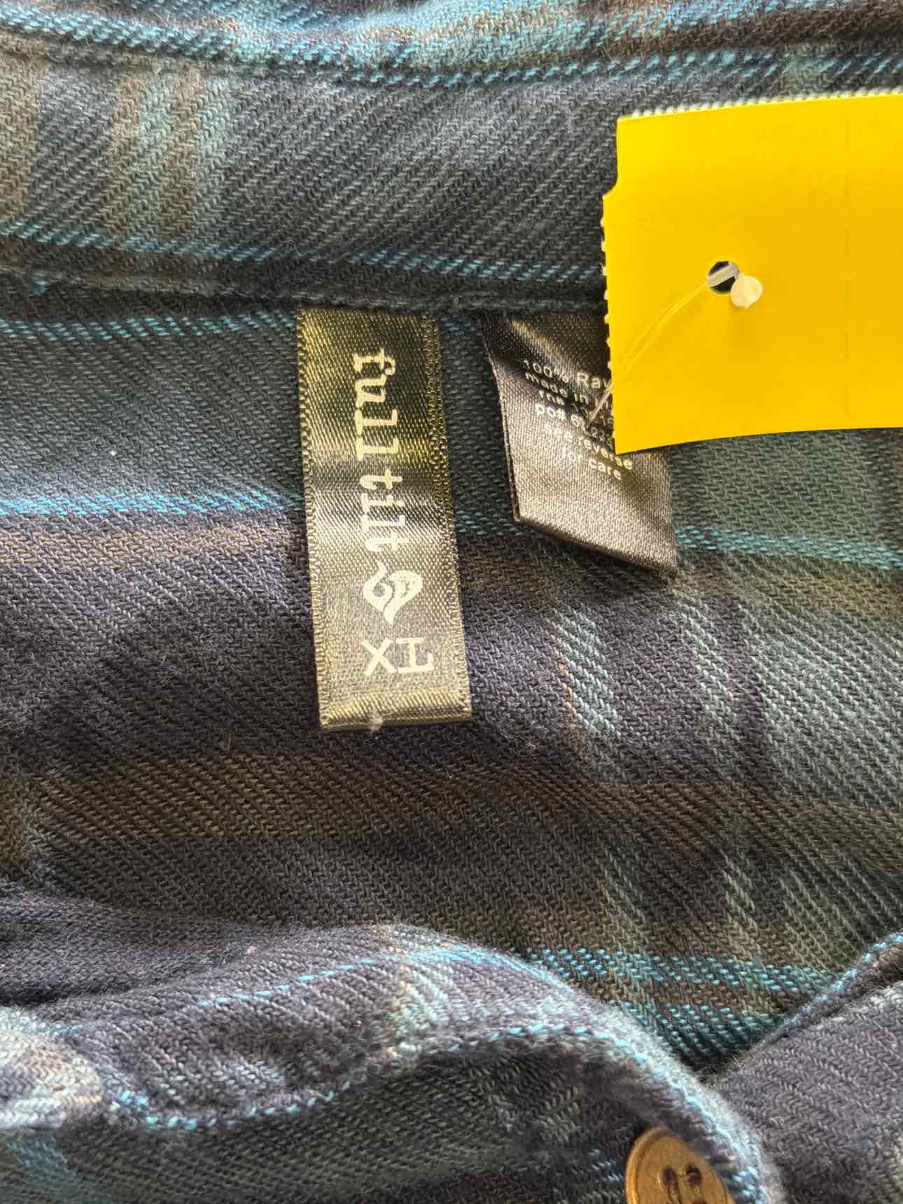 Full Tilt Size XL Blue flannel