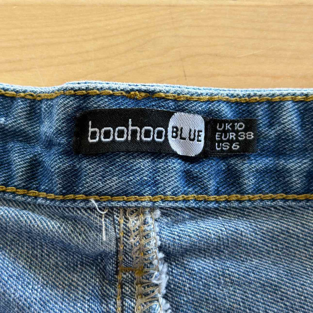 Boohoo Women Size 6 Blue Denim Preloved Shorts