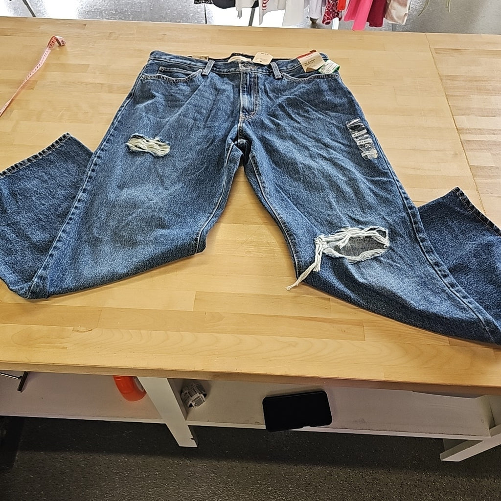Levis Womens 94 Baggy Bootcut Jeans