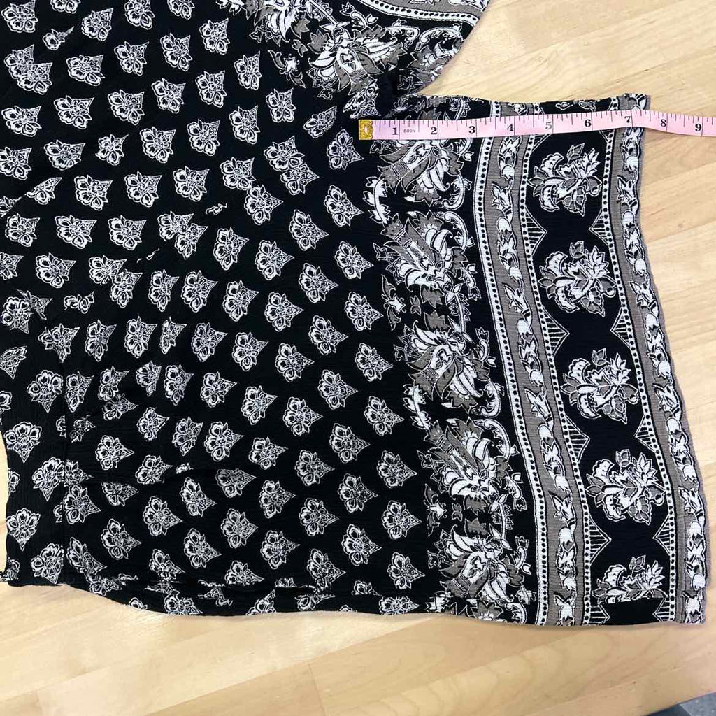 Angie Size M Black Preloved Shorts