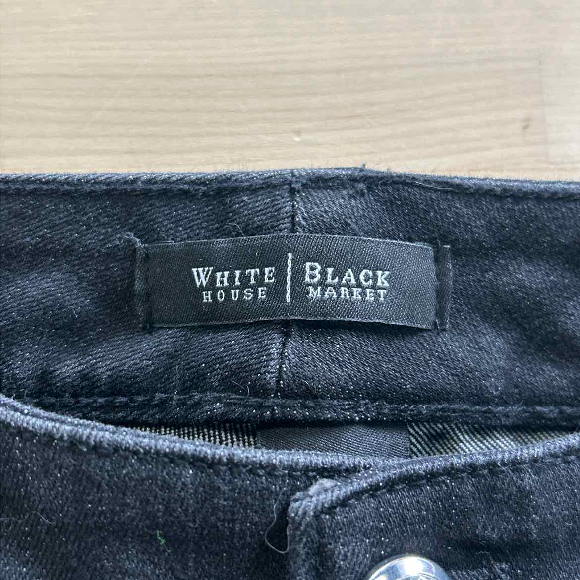 White House Black Market Size 0 Black Denim Preloved Jeans