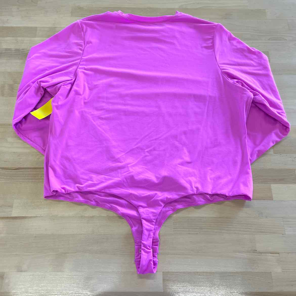 Skims Size 4X Pink Bodysuit