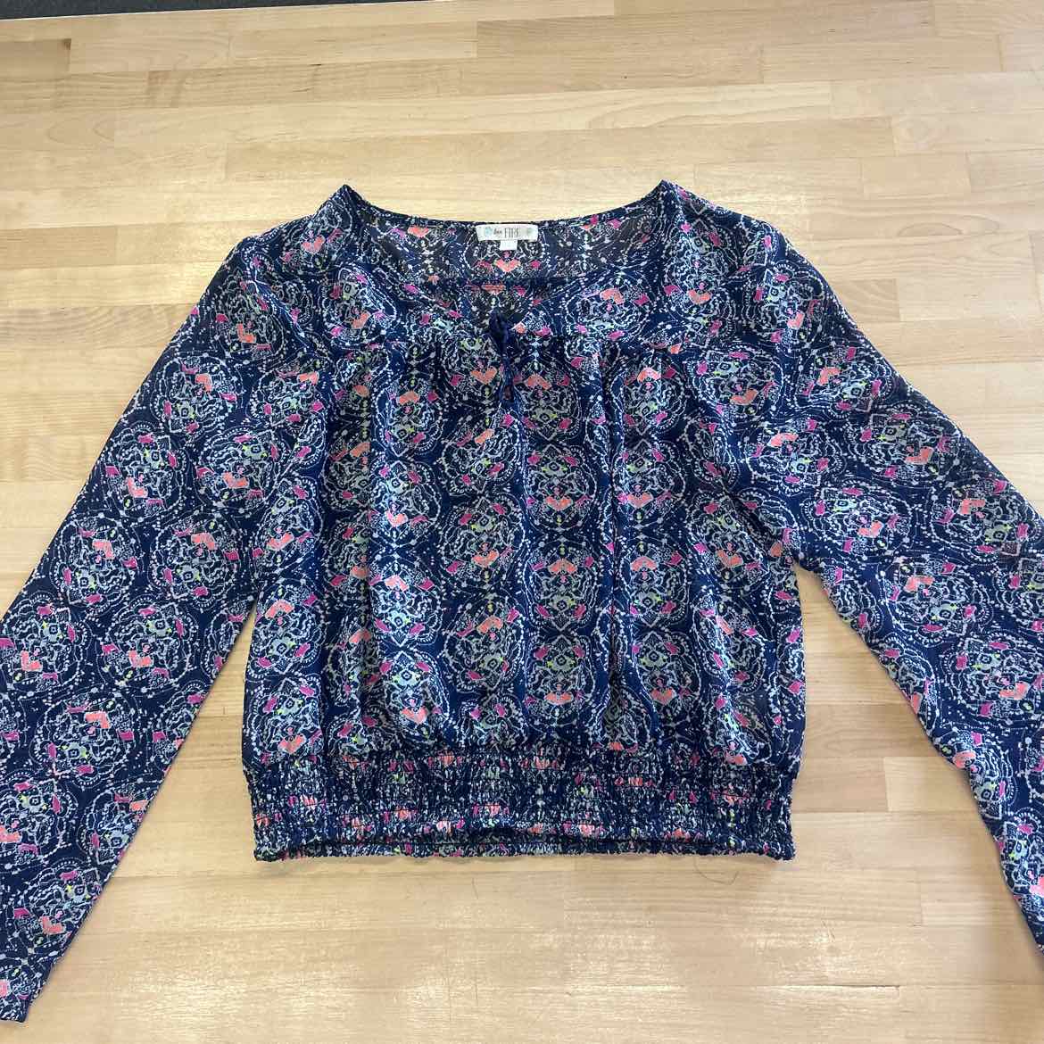 Love fire Size L Blue Sheer Preloved Blouse