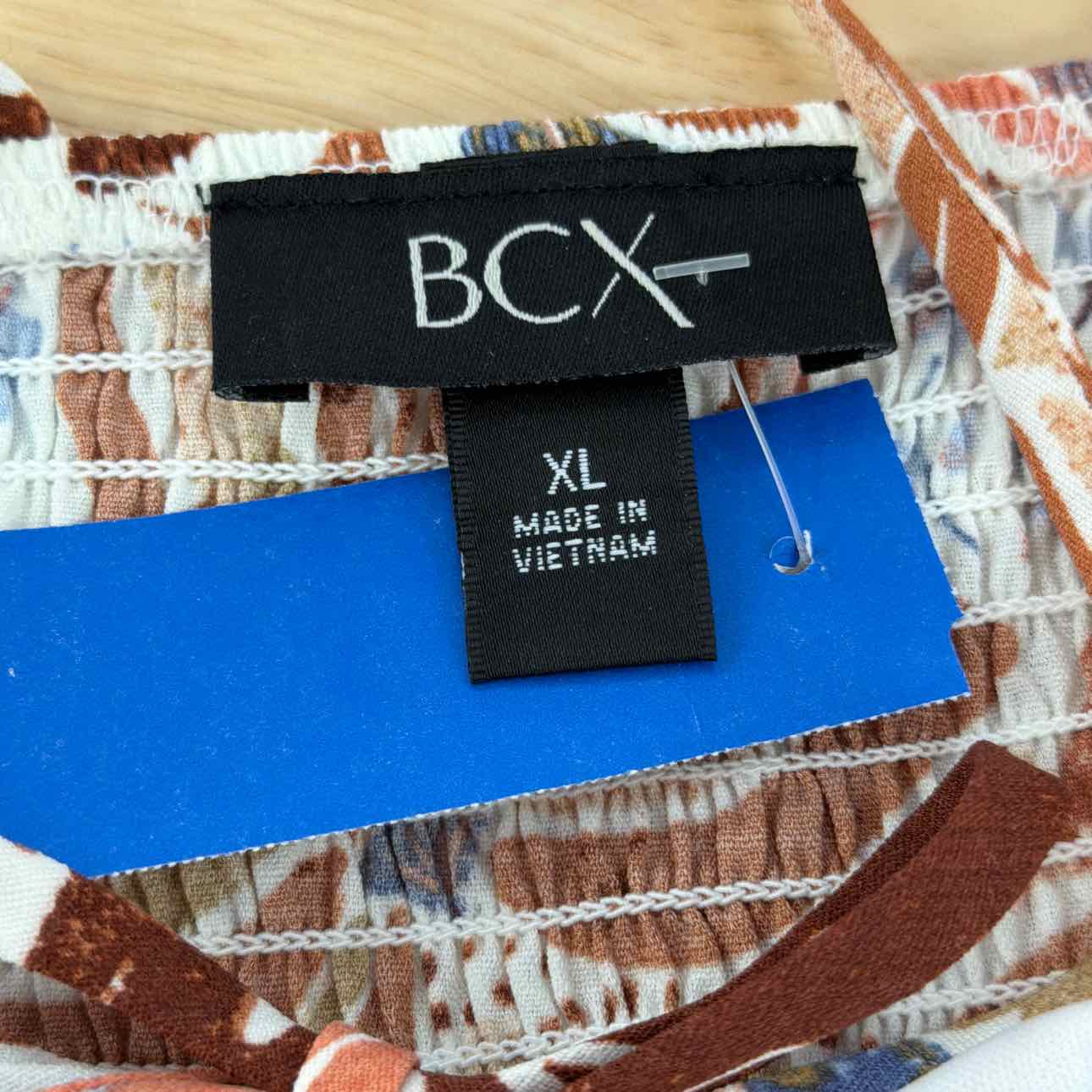 BCX Size XL Sweetheart-Neck Cap-Sleeve Top
