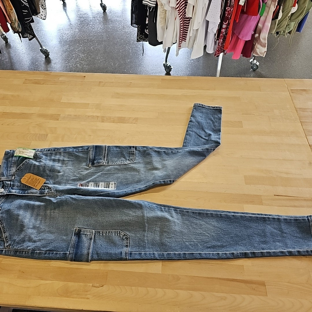 Levi's Women's 721 High-Rise Skinny Cargos Jeans