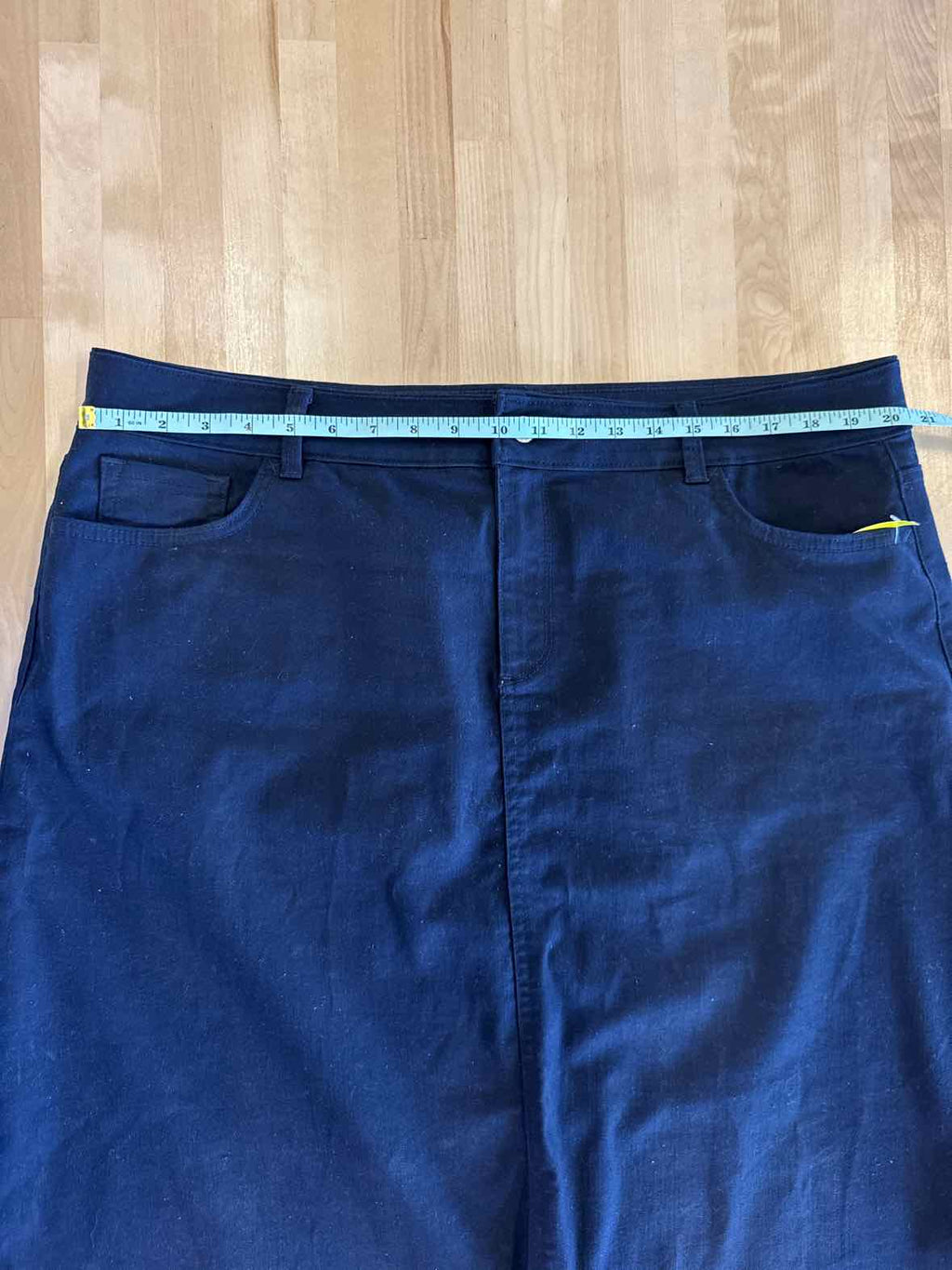 Liz Claiborne Size 18 Black Skirt