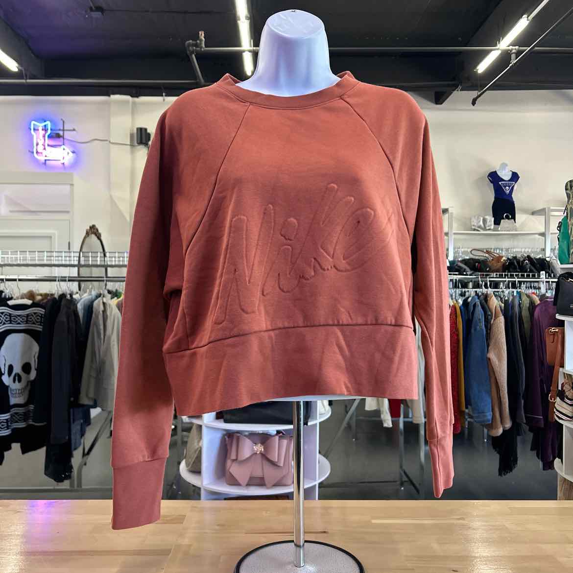 Nike Size S Bronze Preloved Sweater