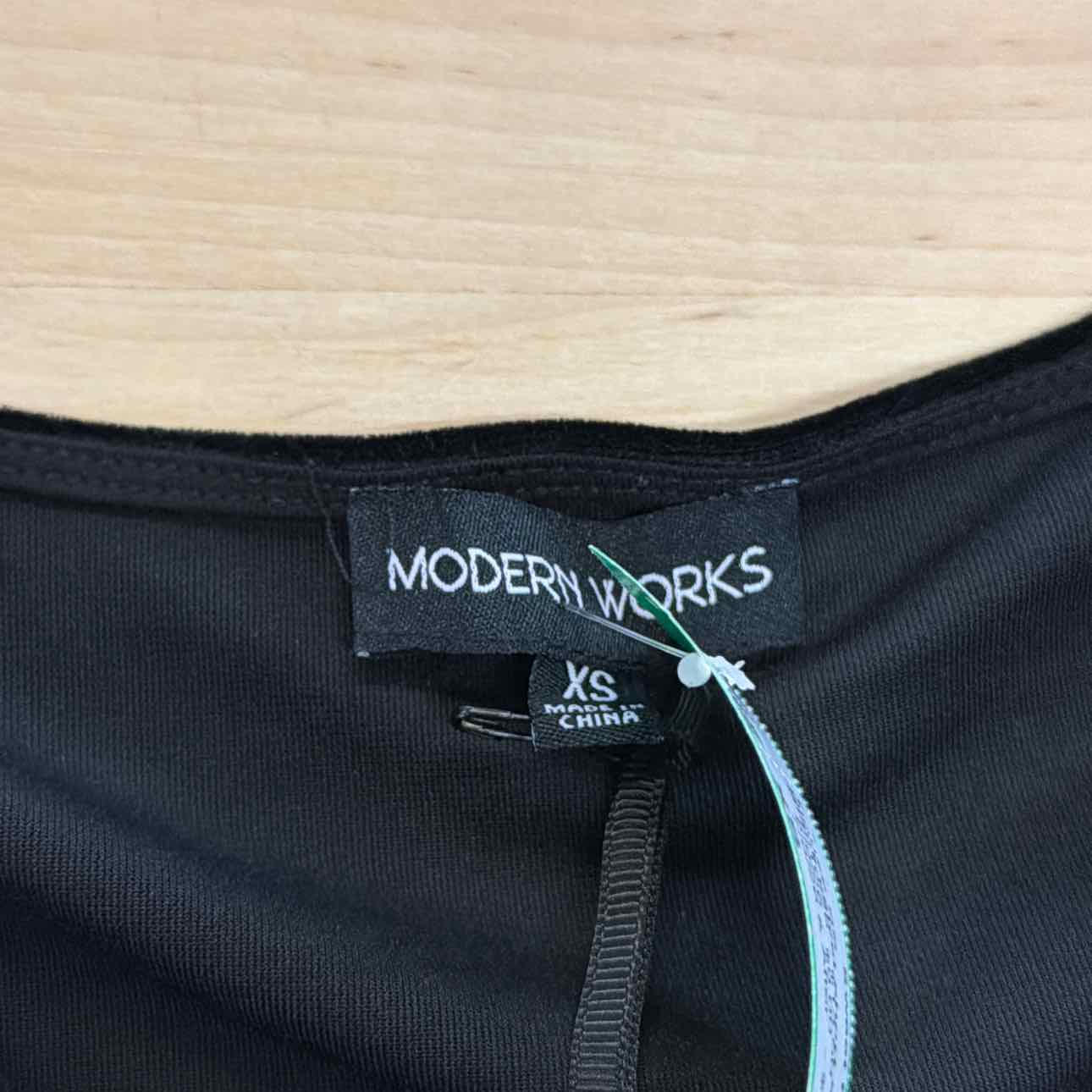 Modern Works Size XS Black Velvet New Blouse SS