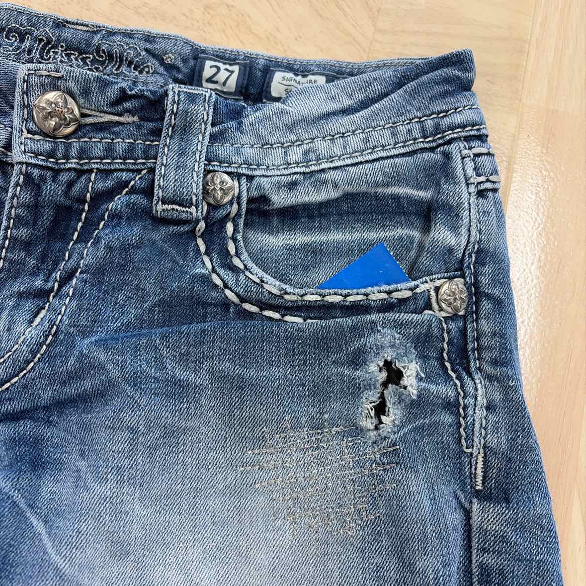 Miss Me Women Size 27 Blue Preloved Shorts