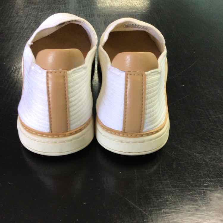 Ugg Shoe Size 8.5 White Loafers