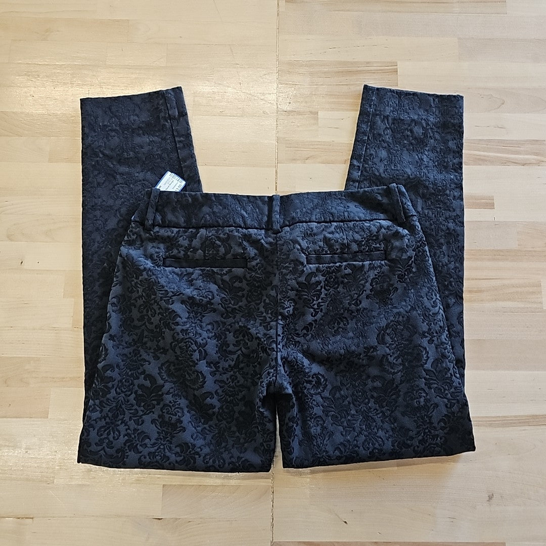 mossimo Size 2 Black Pants