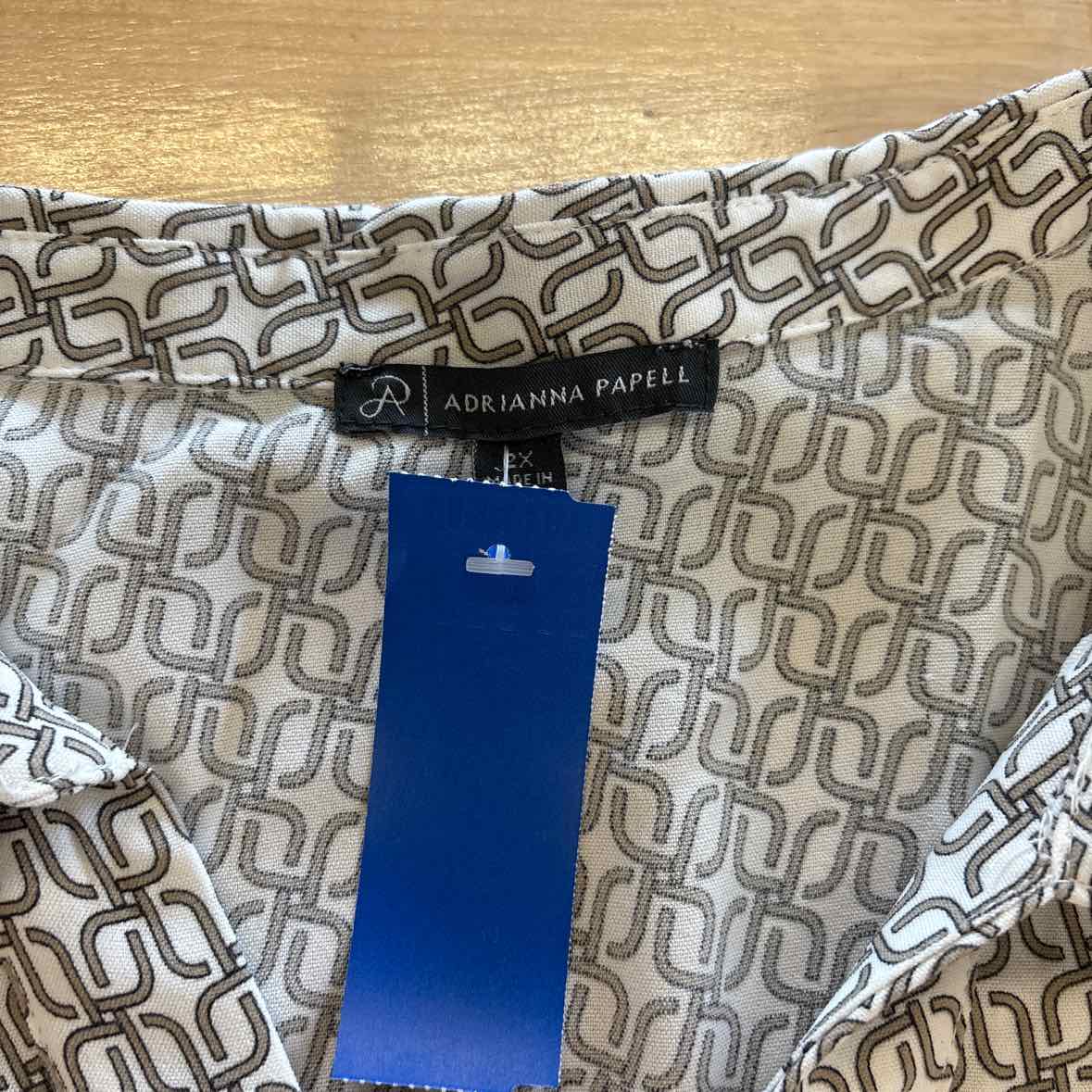 Adrianna Papell Size 2X Taupe Print Blouse