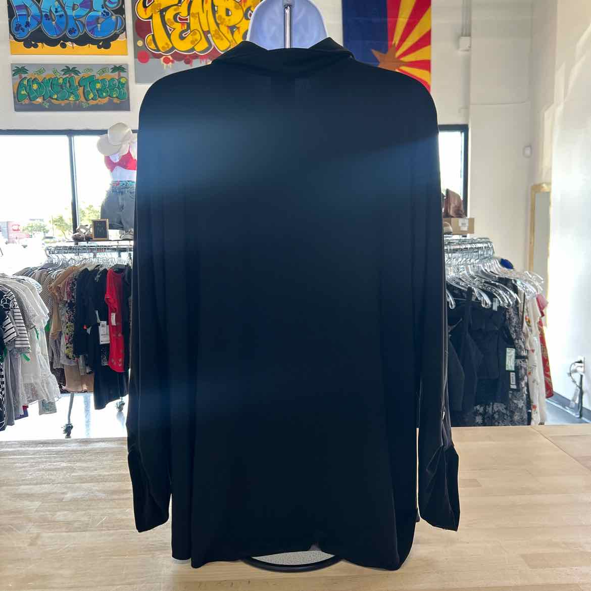 Anne Klein Size 1X Black Preloved Blouse LS