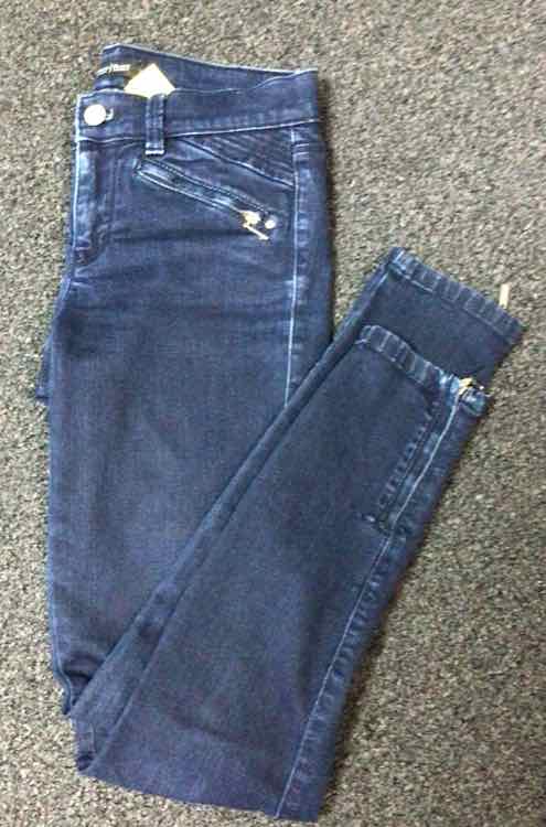 White House Black Market Size 0R Blue Jeans