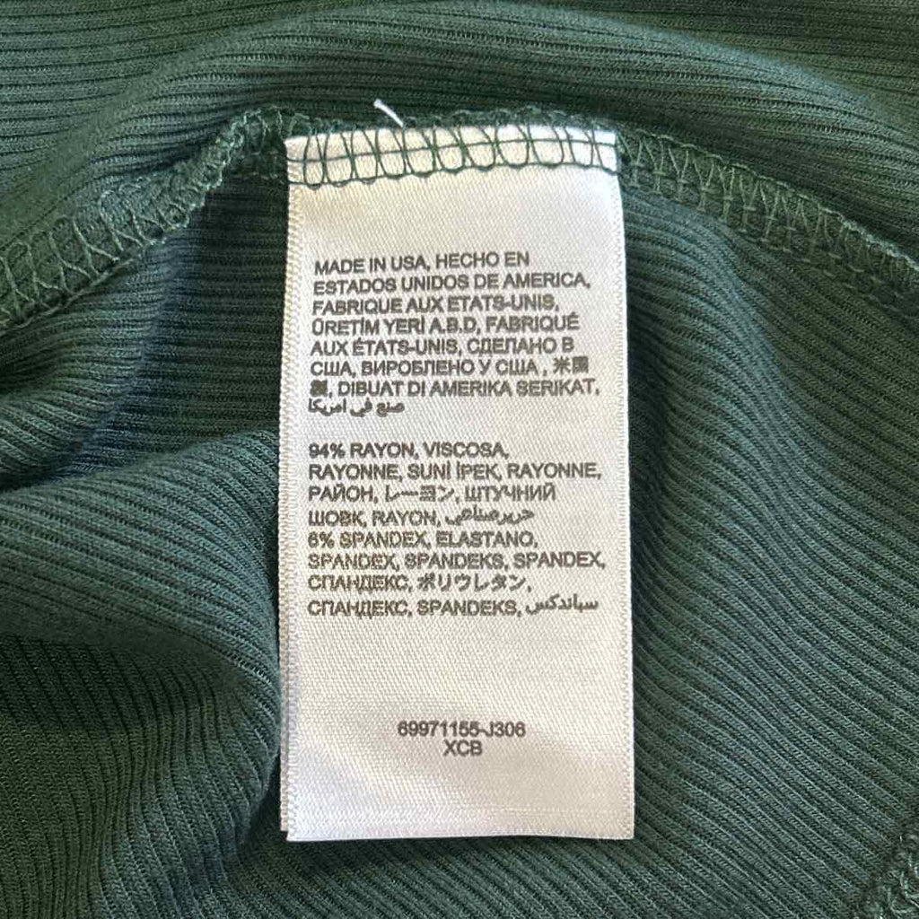 Bebe Size S Green Preloved T-Shirt SS
