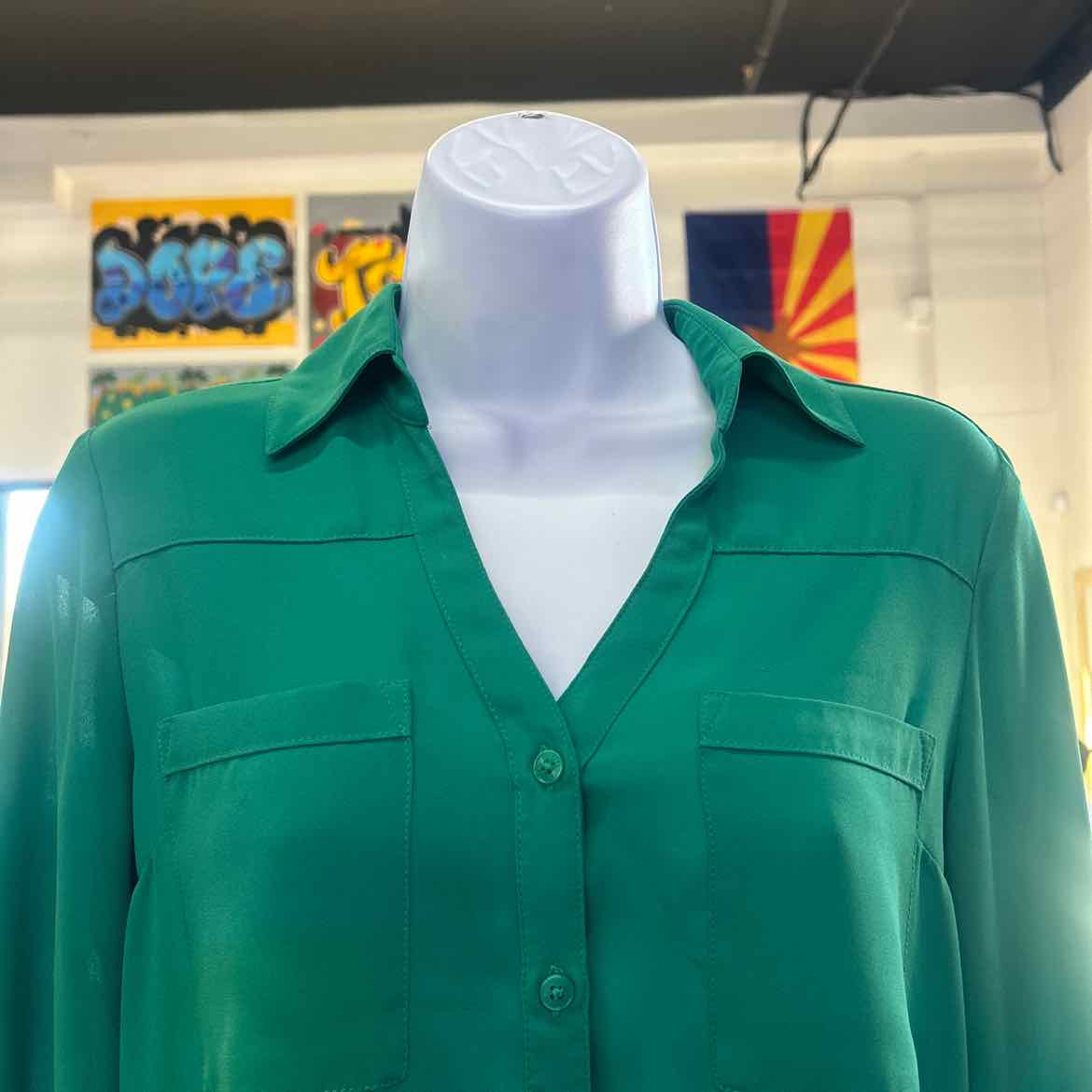 Express Size XS Green Preloved Button Down LS