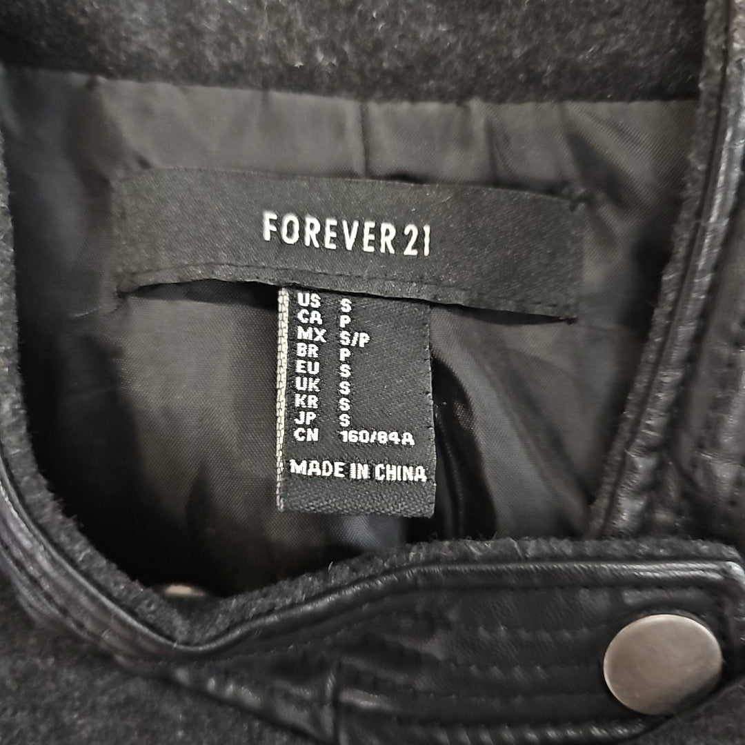 Forever 21 Size S Black Jacket
