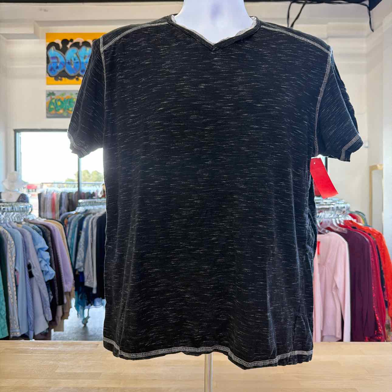 Modern Culture Size L Black Preloved MENS T-shirt