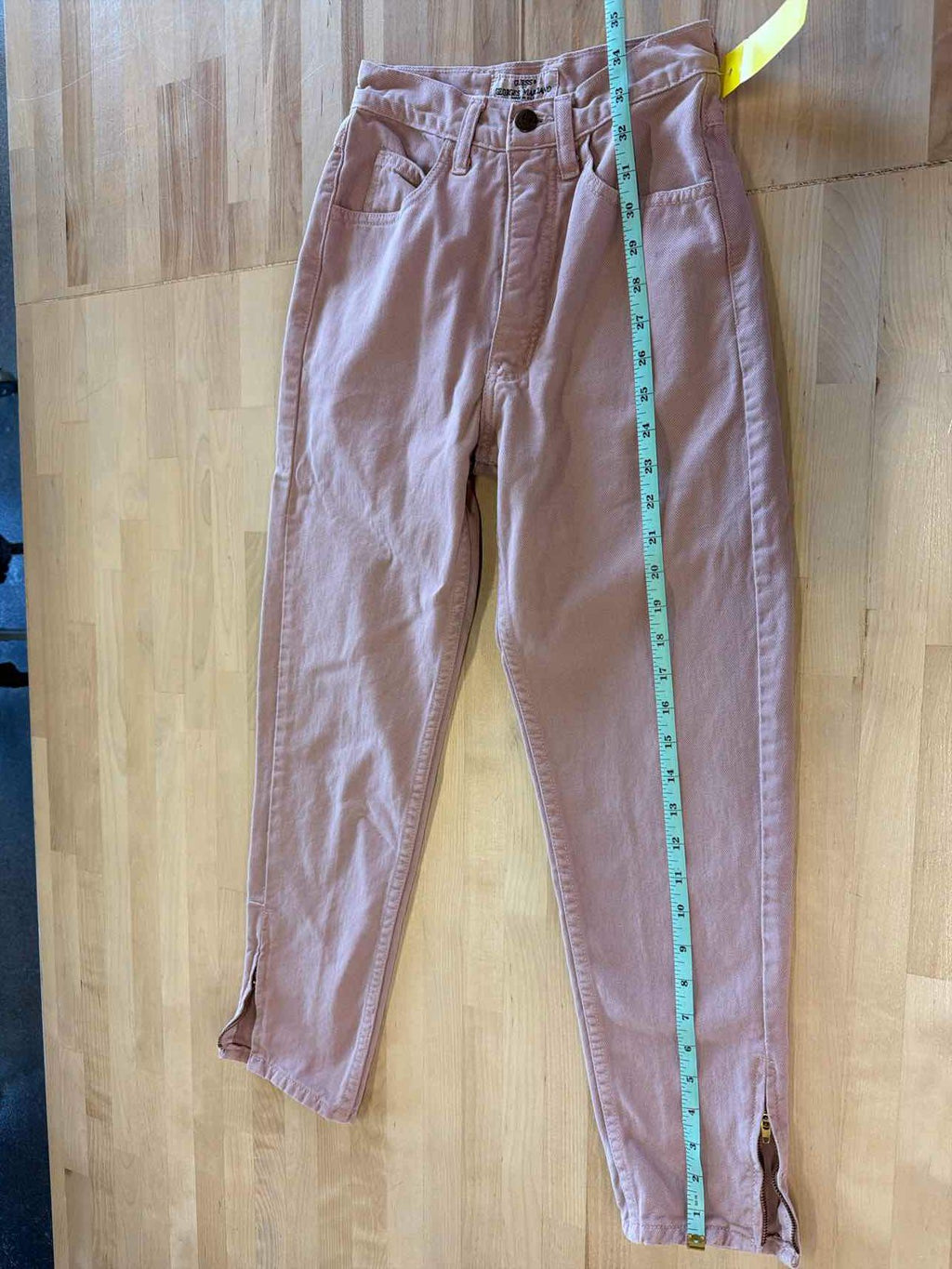 Guess Size 24 Rose Preloved Jeans