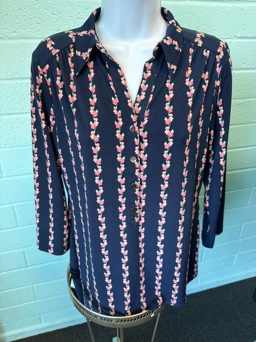 Charter Club Size M Blue & pink Blouse
