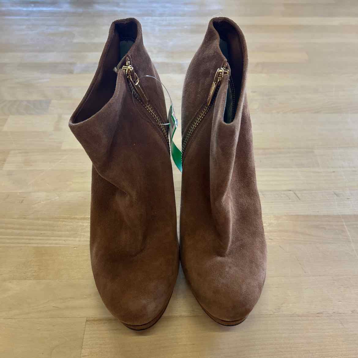 Michael Kors Size 7.5 Brown Preloved Heels