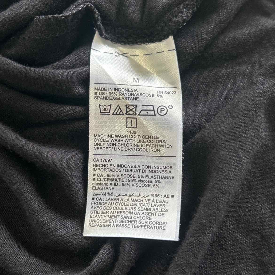 Old Navy Size M Black Preloved Blouse SS