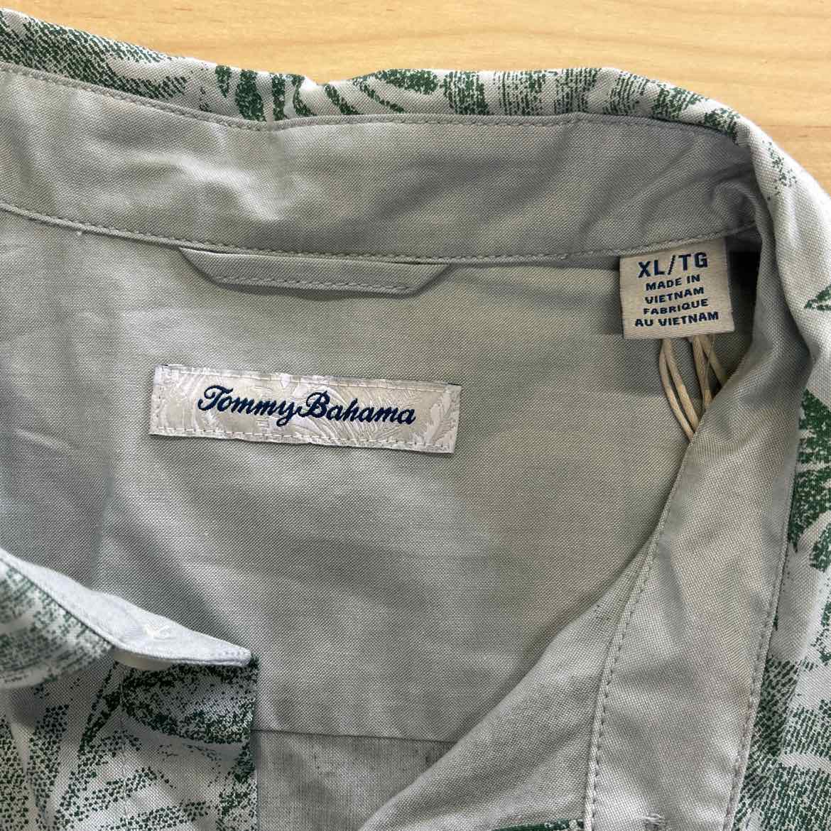 Tommy Bahama Men's Digital Palms Regular-Fit Printed Button-Down Shirt