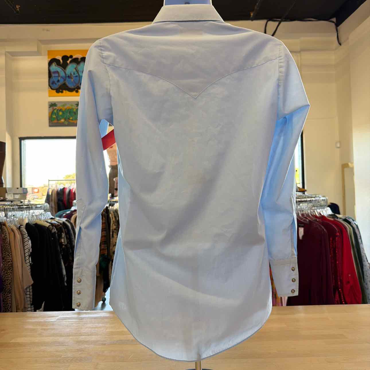 Size M Blue Preloved MENS Button Down Shirt