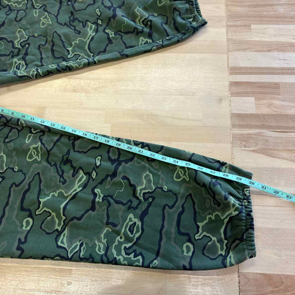 Mode of One Men's Regular-Fit Camo Cargo Jogger Pants - Bleeker Camo - XXL