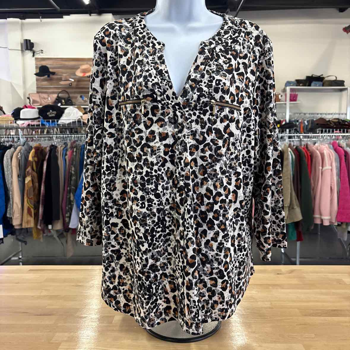 Nanette Size XL White Long Sleeve