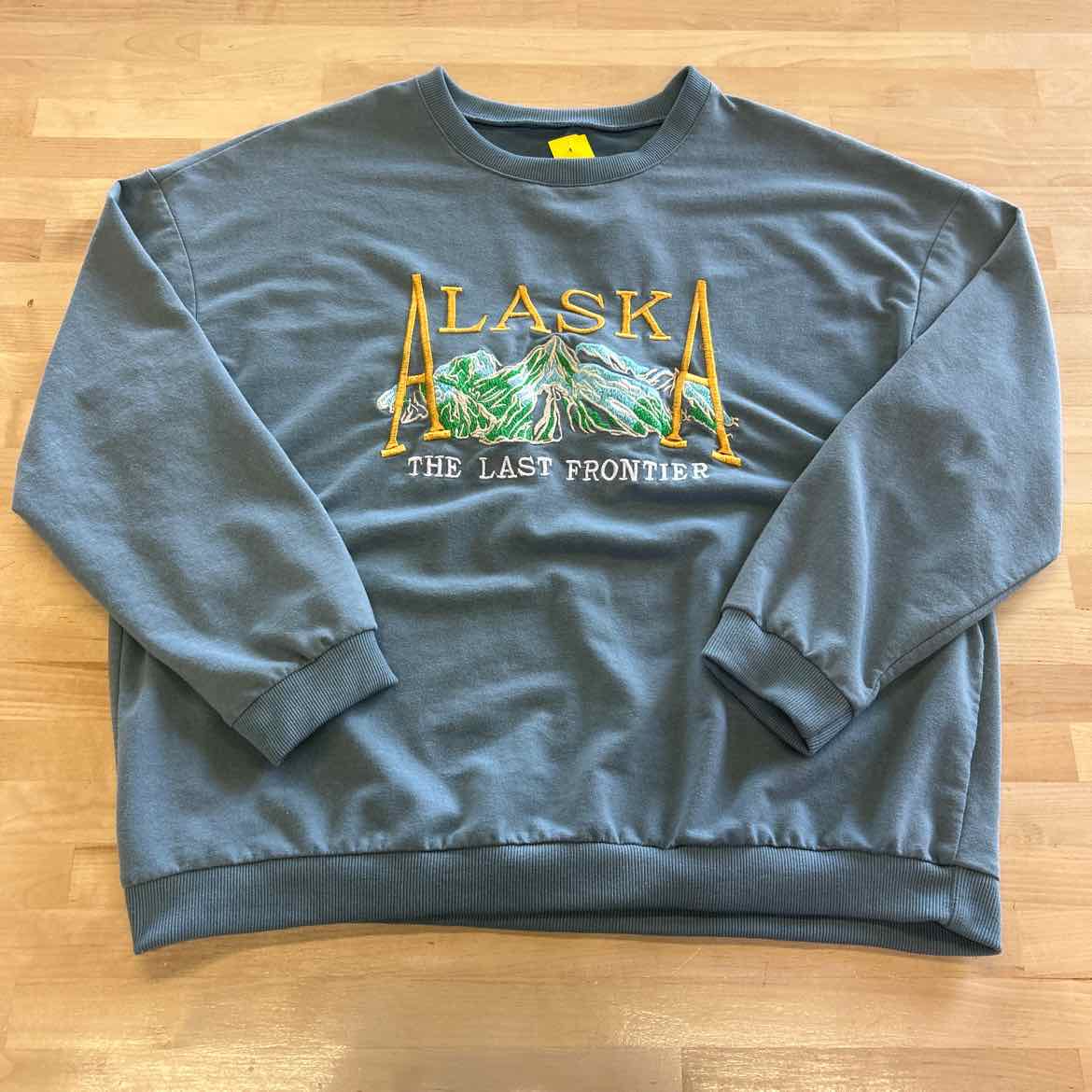 AssortedBrands Size M Blue Sweater