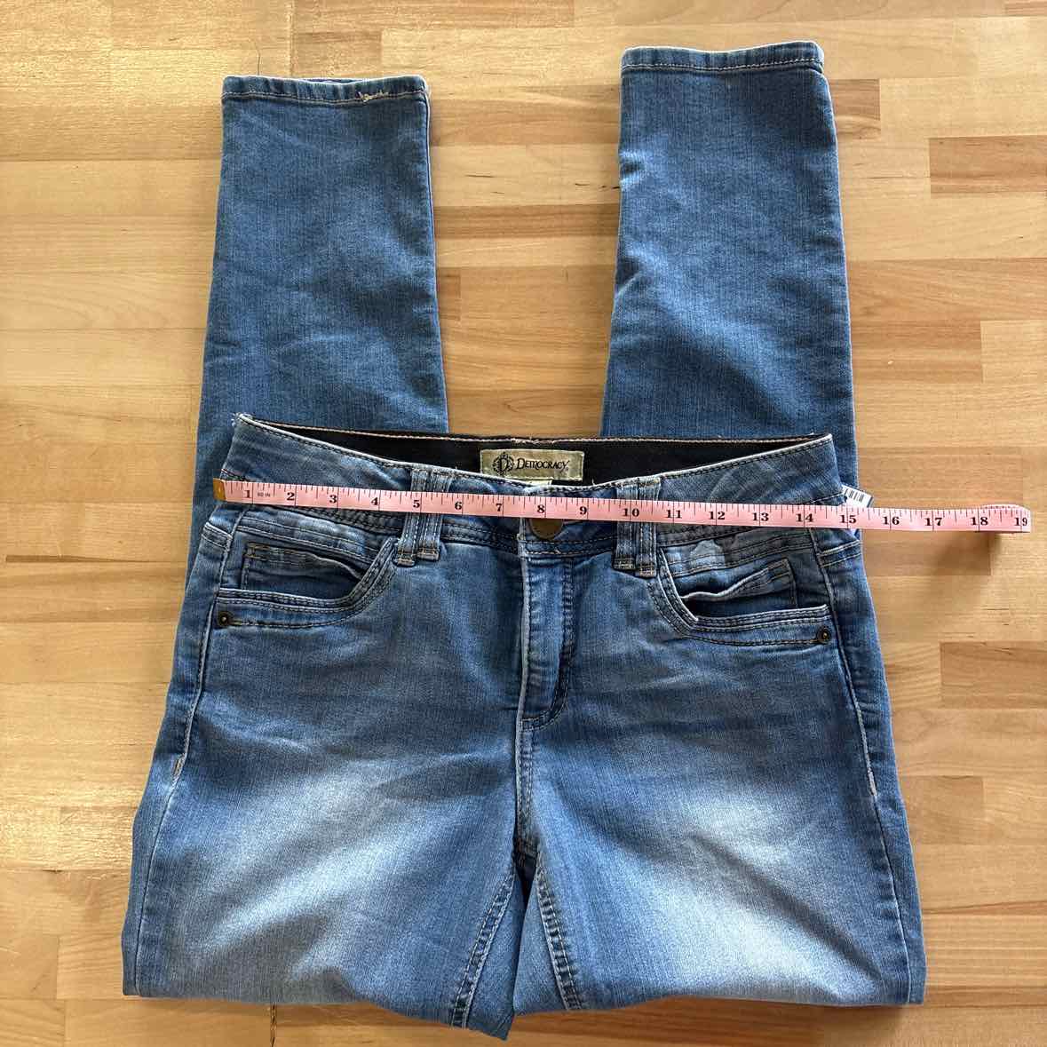 Democracy Size 4 Denim Jeans