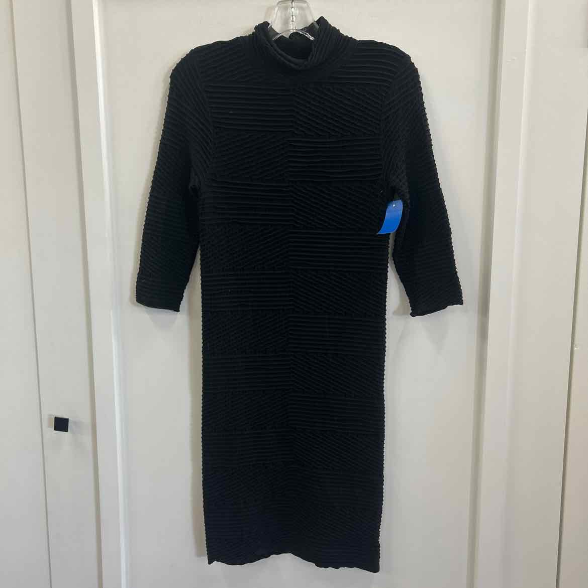 Size OS Black Preloved Dress